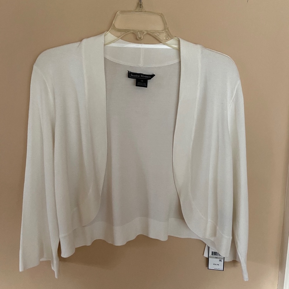 NWT Jessica Howard Open White Shrug